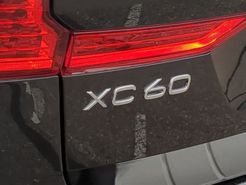 Certified 2024 Volvo XC60 T8 Polestar w/ Protection Package Premier AWD/4WD image 12