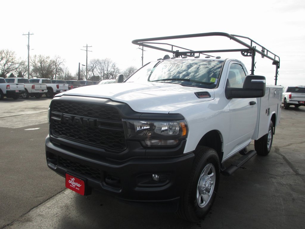 Used 2024 RAM 3500 Tradesman w/ Safety Group image 14