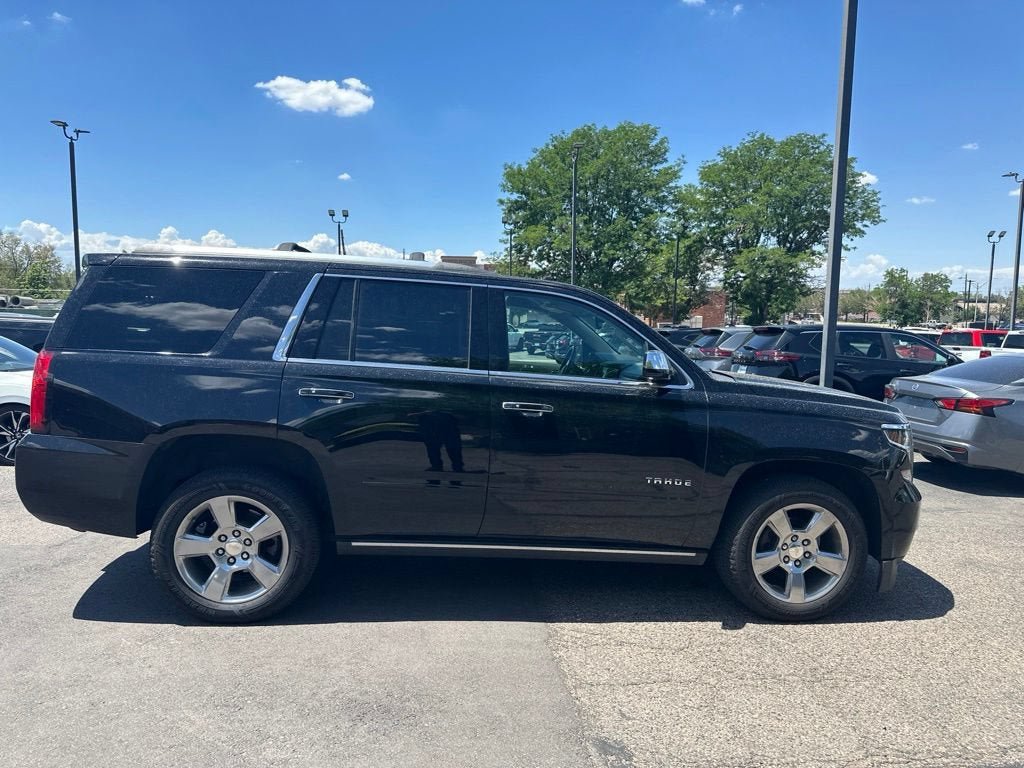 Used 2020 Chevrolet Tahoe Premier w/ Max Trailering Package AWD/4WD image 3