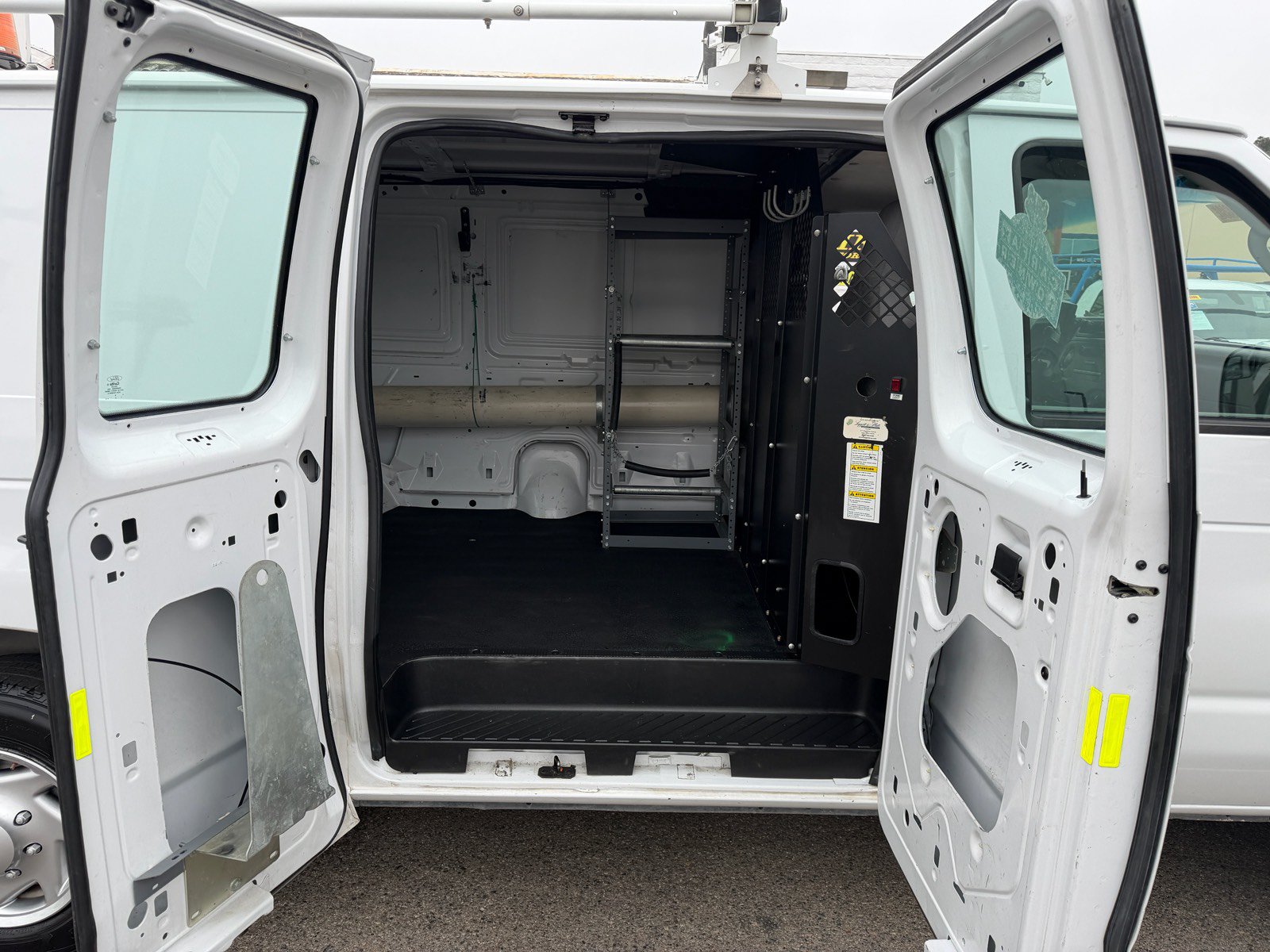 Used 2014 Ford E-150 and Econoline 150 w/ Power Group RWD image 13