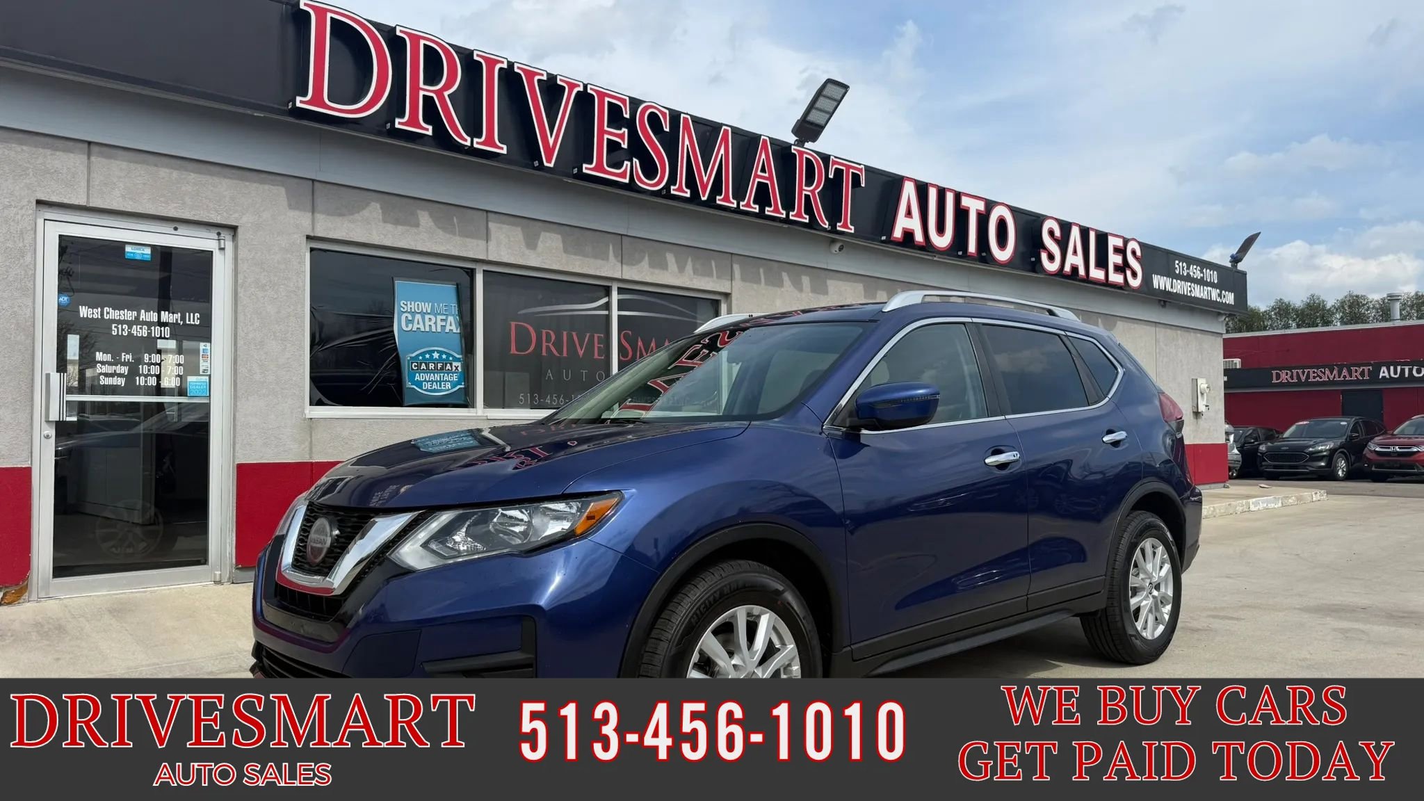 Used 2018 Nissan Rogue SV image 1