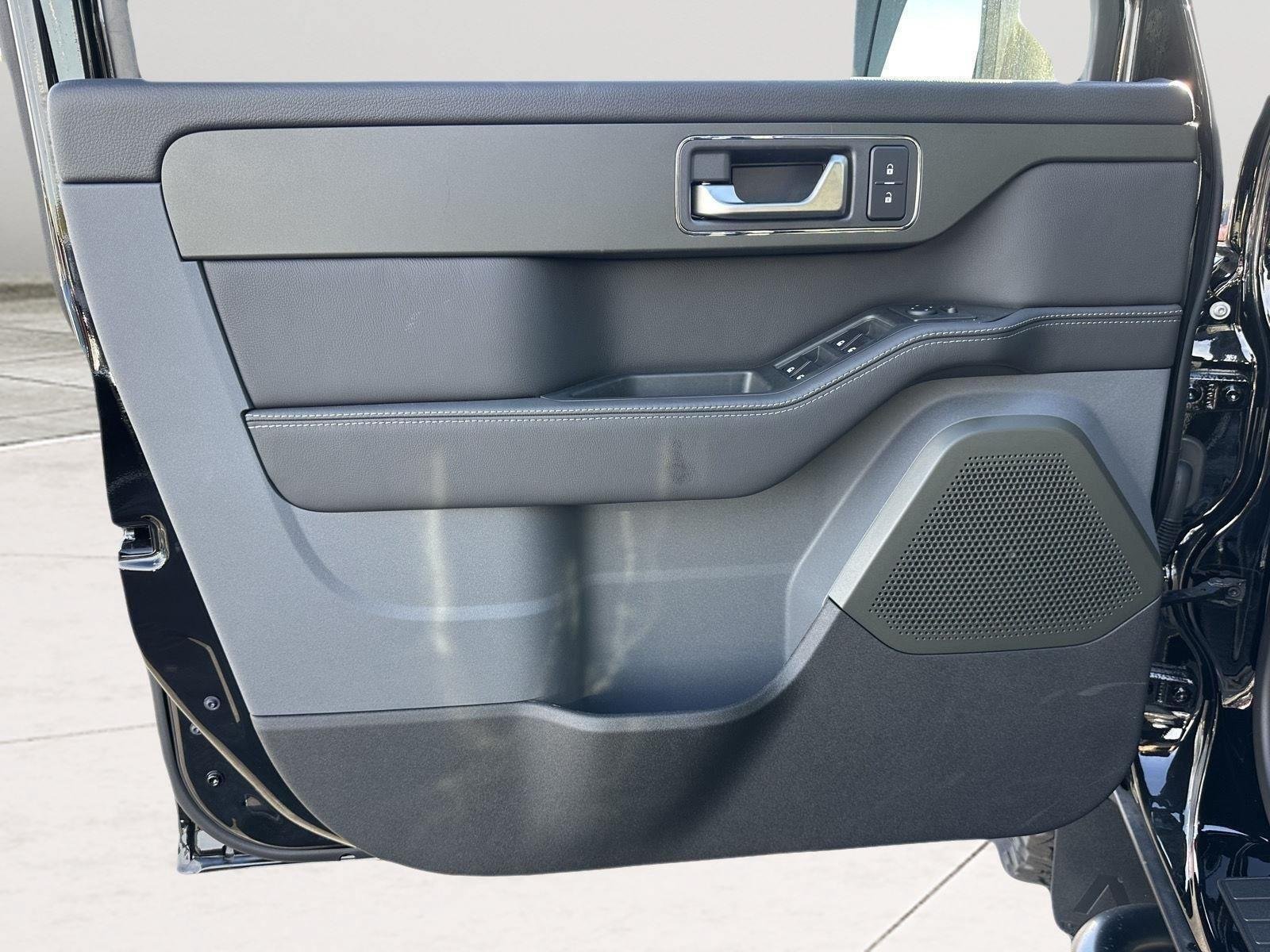 New 2025 INEOS Grenadier Station Wagon AWD/4WD image 20