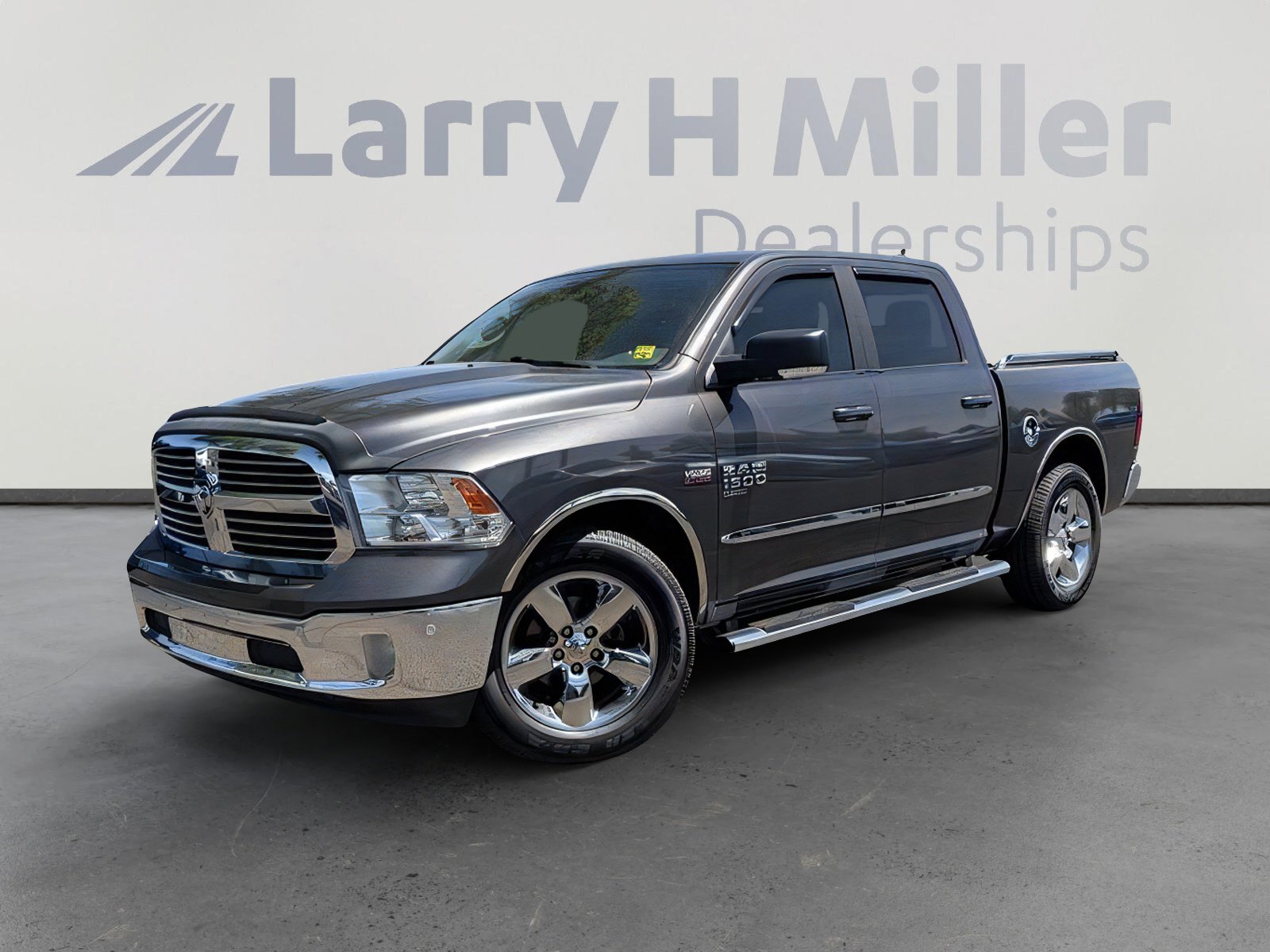 Used 2019 RAM 1500 Big Horn RWD image 1