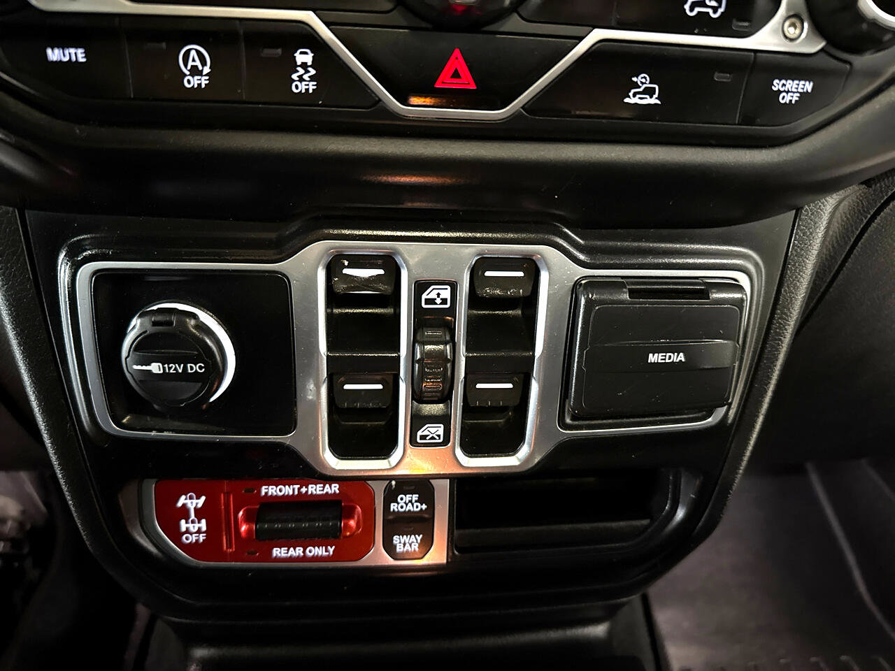 Used 2020 Jeep Gladiator Rubicon image 20