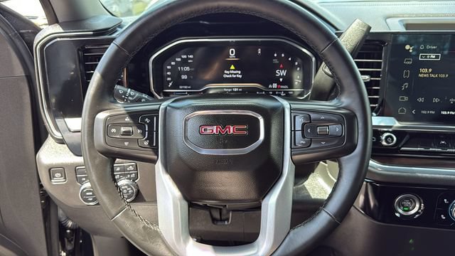 Used 2024 GMC Sierra 1500 SLT AWD/4WD image 15