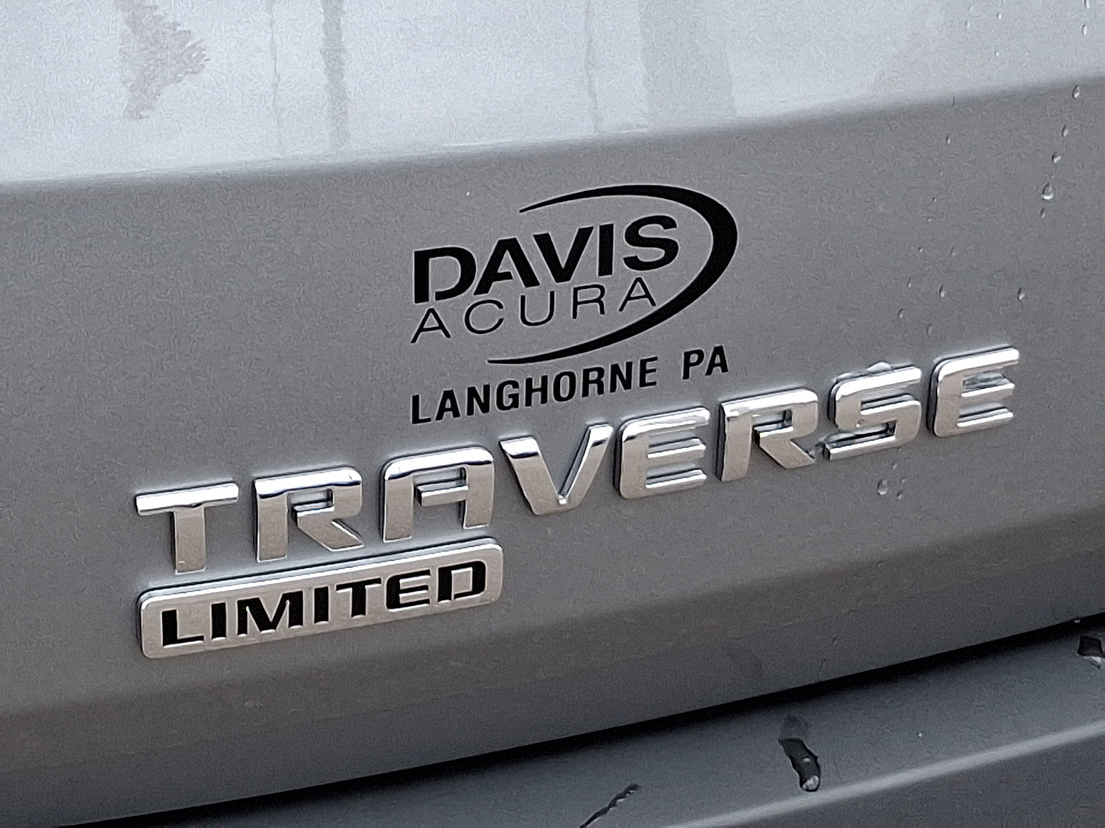 Used 2024 Chevrolet Traverse LS w/ Safety Package image 31