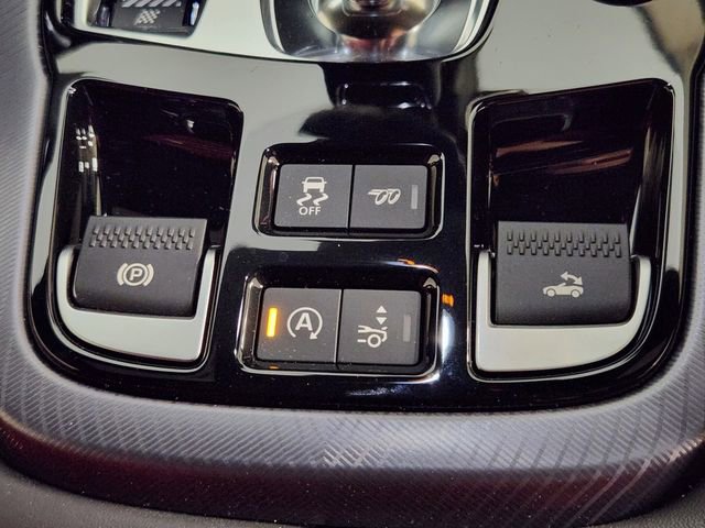 New 2024 Jaguar F-TYPE R-Dynamic RWD image 19