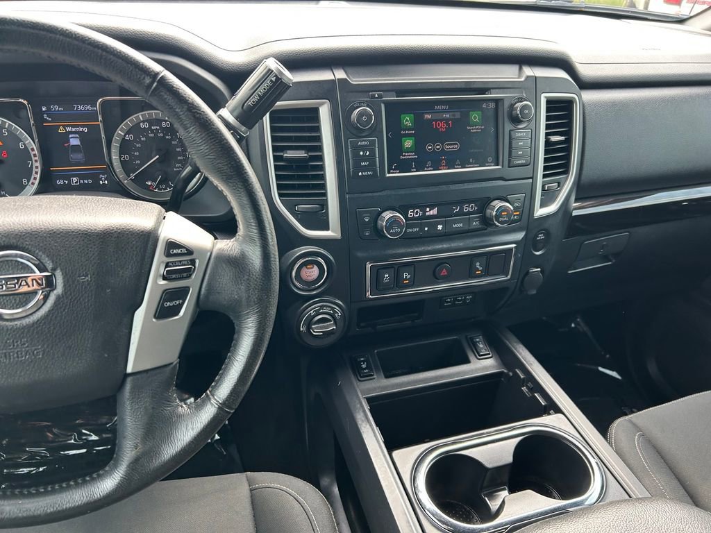 Used 2019 Nissan Titan SV w/ SV Convenience Package AWD/4WD image 17