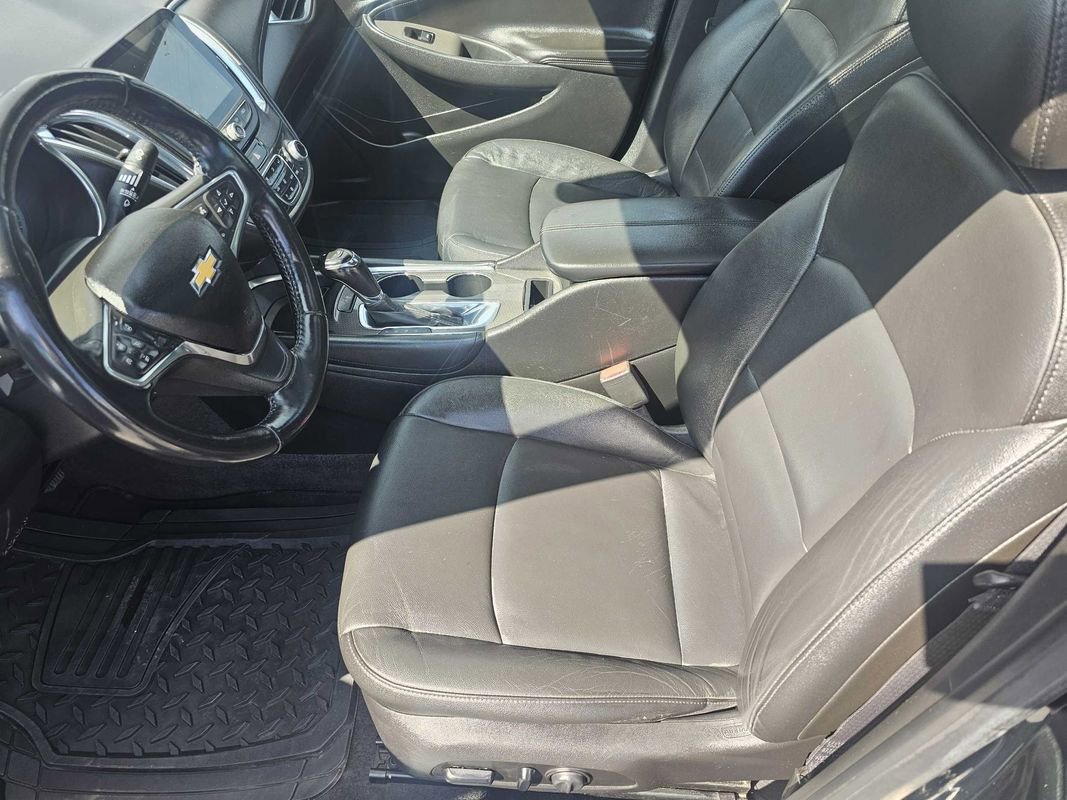 Used 2019 Chevrolet Malibu LT w/ Leather Package image 8