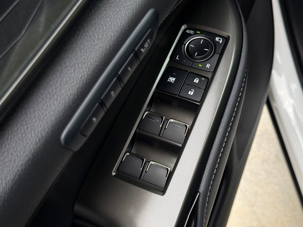 Certified 2026 Lexus NX 350 AWD w/ Accessory Package (Z2) image 29