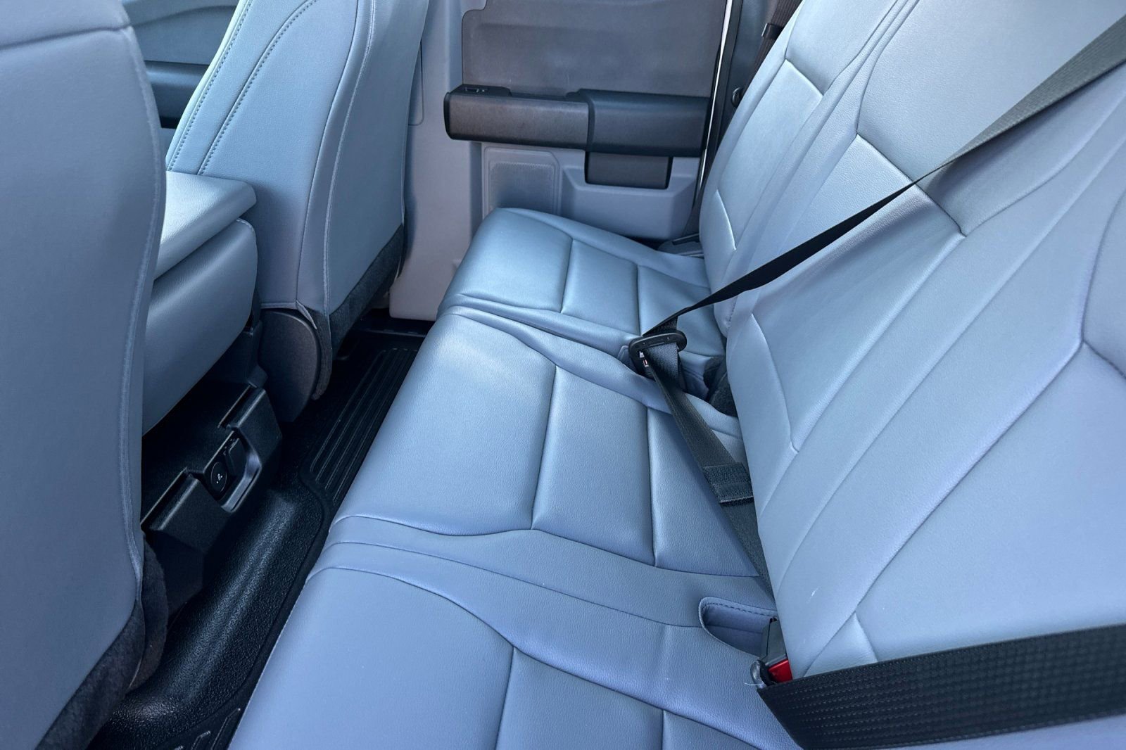 New 2026 Ford F250 XL w/ XL Chrome Package image 12