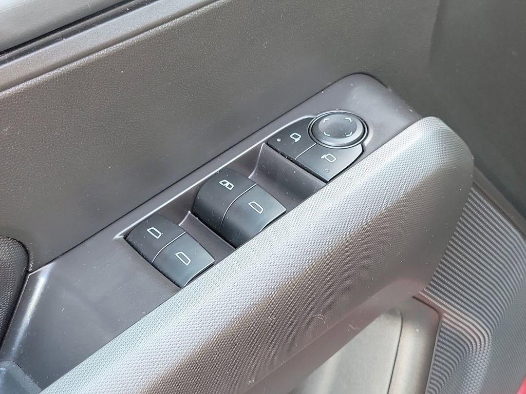 Used 2026 Chevrolet Colorado Trail Boss AWD/4WD image 16