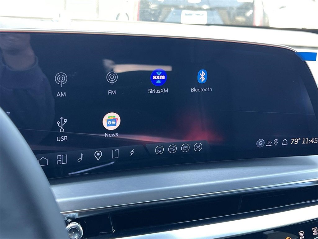 New 2026 Cadillac Lyriq V image 18