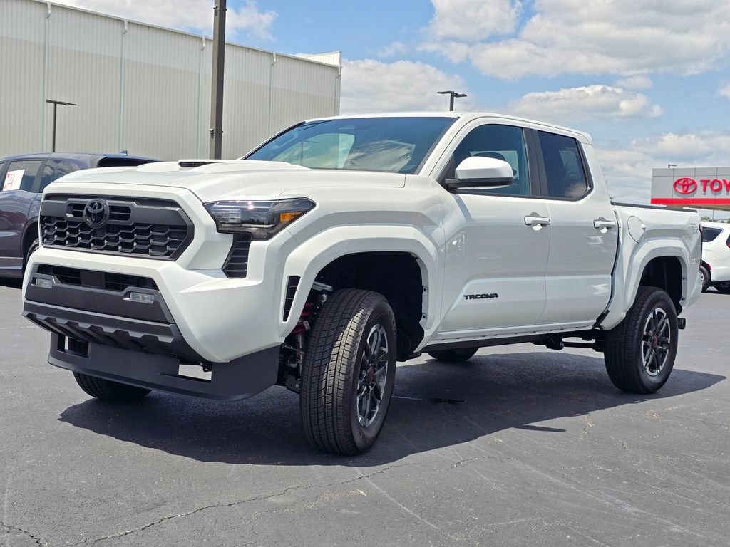 New 2026 Toyota Tacoma TRD Sport AWD/4WD image 4
