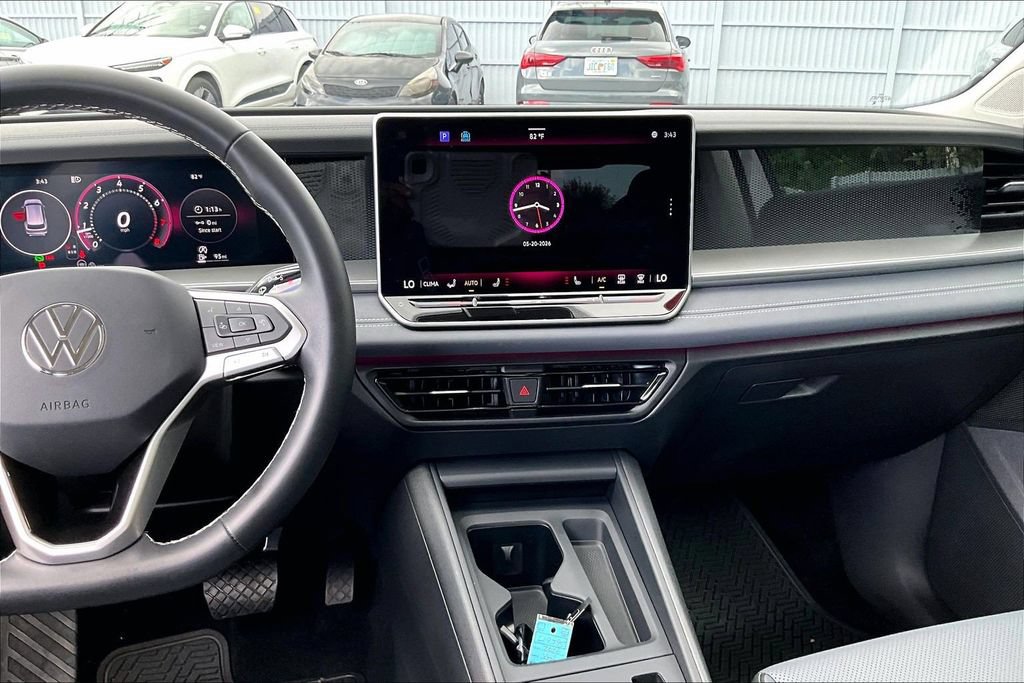 Certified 2026 Volkswagen Tiguan SE w/ Panoramic Sunroof Package FWD image 20