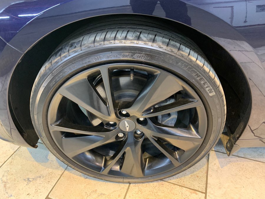 Used 2023 Genesis G70 2.0T w/ Sport Prestige Package image 12