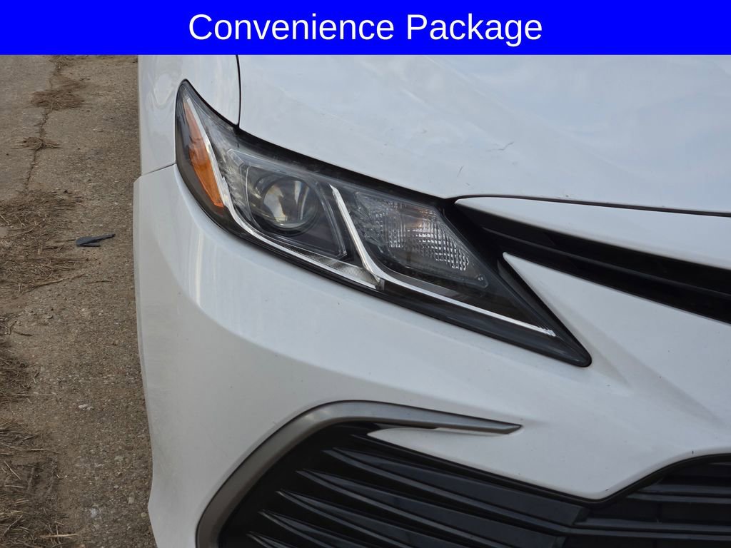 Used 2021 Toyota Camry LE w/ Carpet Mat Package (TMS) image 8