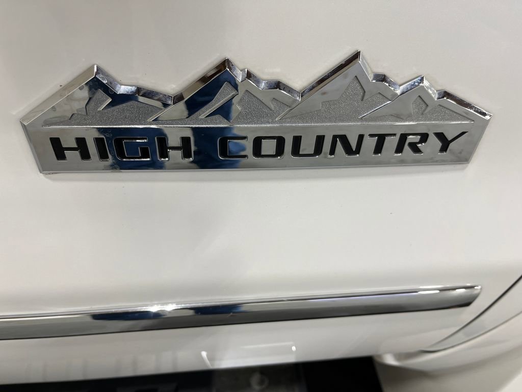 Used 2018 Chevrolet Silverado 1500 High Country image 15