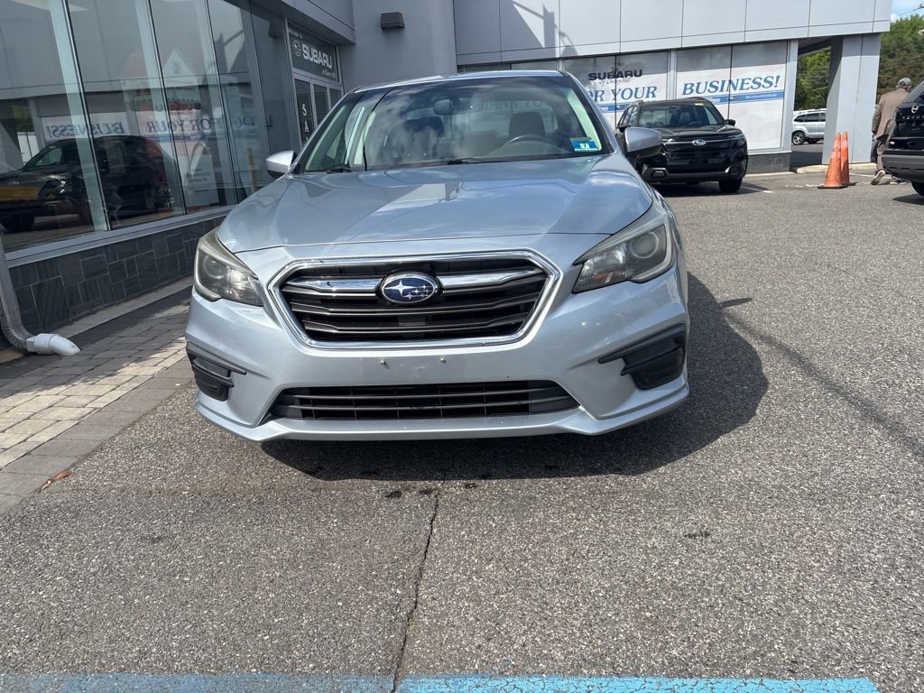 Used 2018 Subaru Legacy 2.5i Premium w/ Moonroof Package AWD/4WD image 3