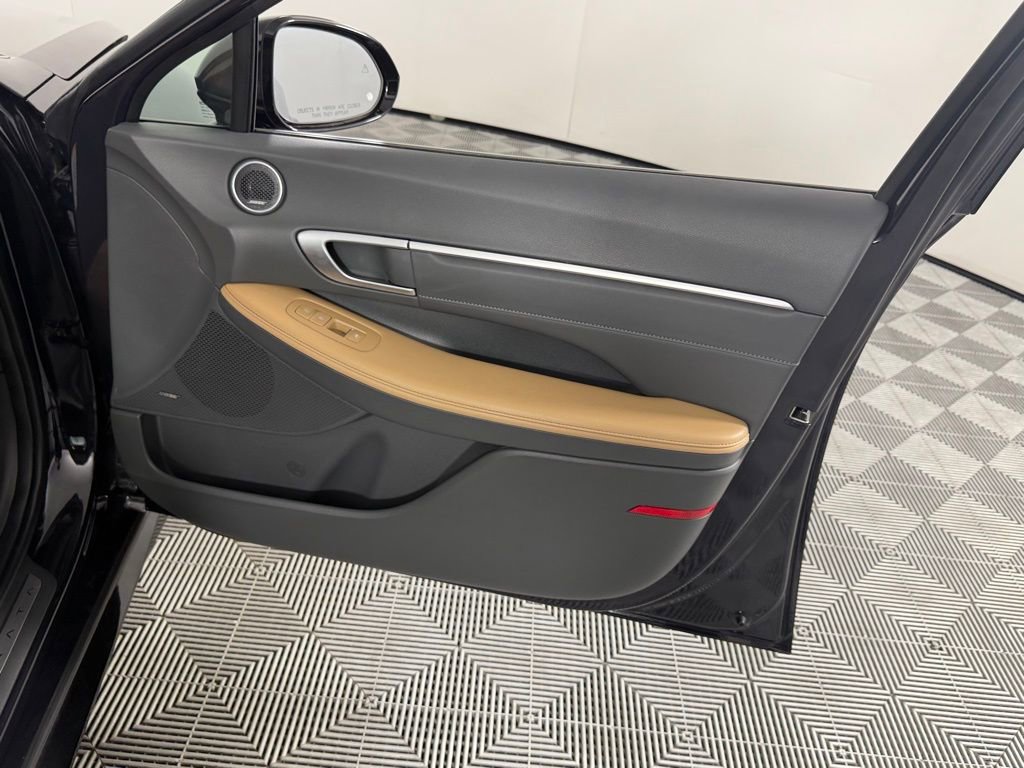 Used 2024 Hyundai Sonata Limited FWD image 33