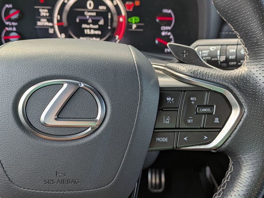 Used 2023 Lexus LX 600 F Sport w/ Accessory Package (Z1) image 17