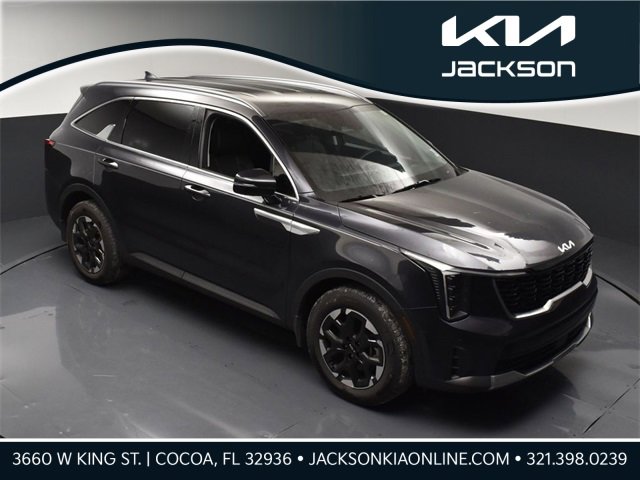 Certified 2025 Kia Sorento S
