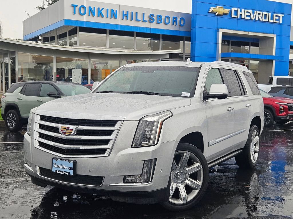 Used 2018 Cadillac Escalade Premium Luxury image 2