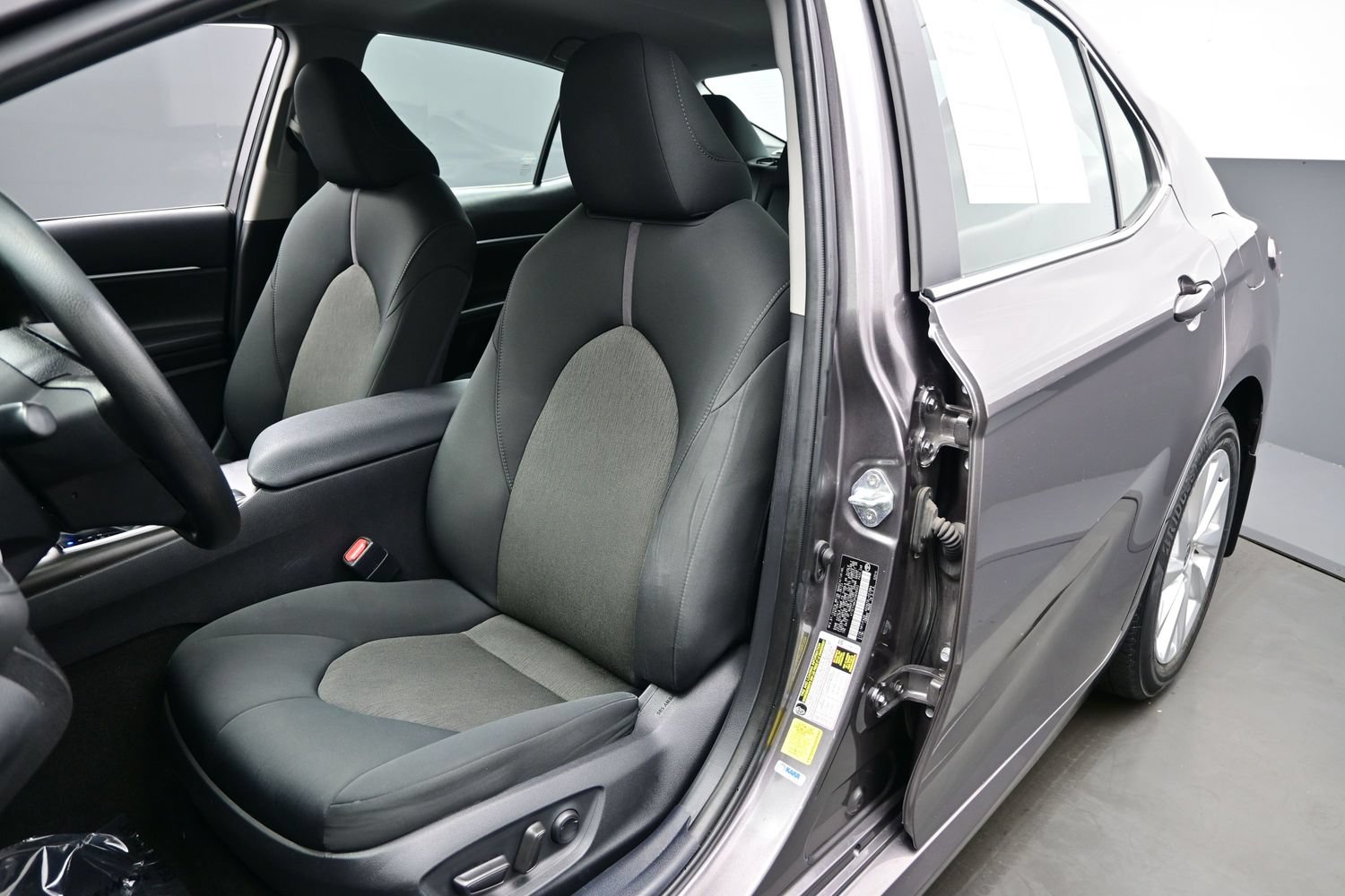 Used 2023 Toyota Camry LE w/ Protection Package (Q2) (TMS) FWD image 12