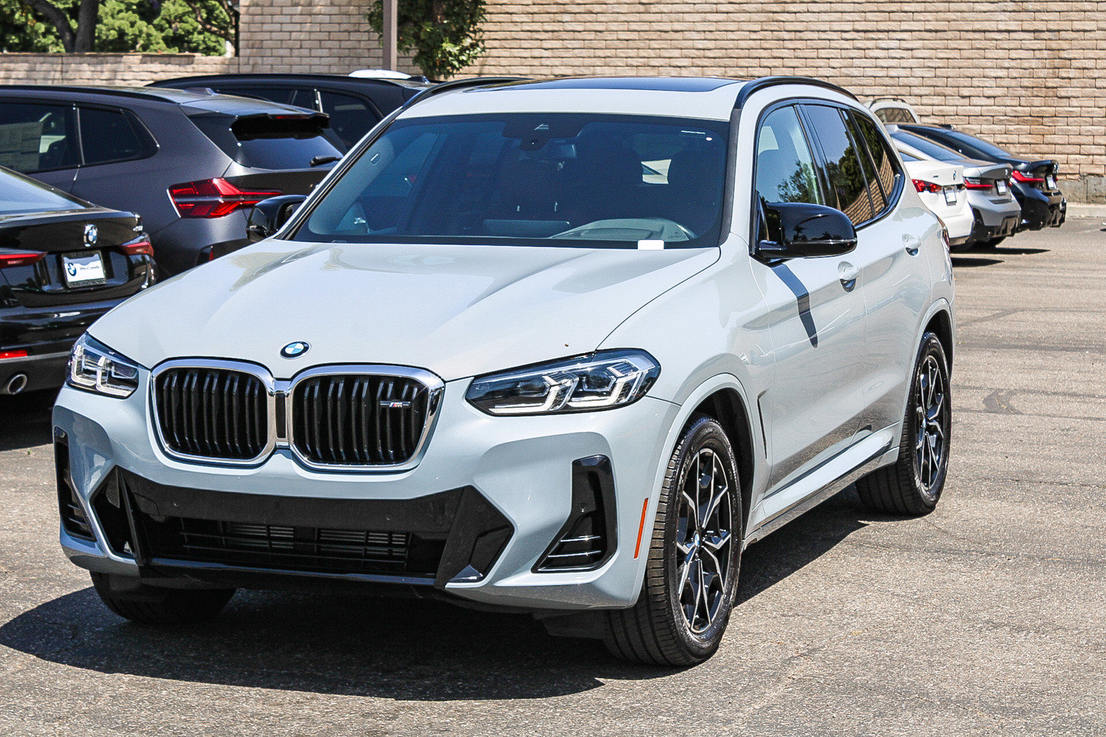 Certified 2024 BMW X3 M40i w/ Premium Package AWD/4WD image 3