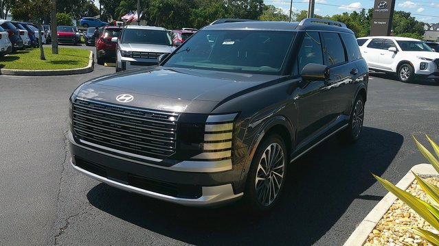 New 2026 Hyundai Palisade Calligraphy image 2