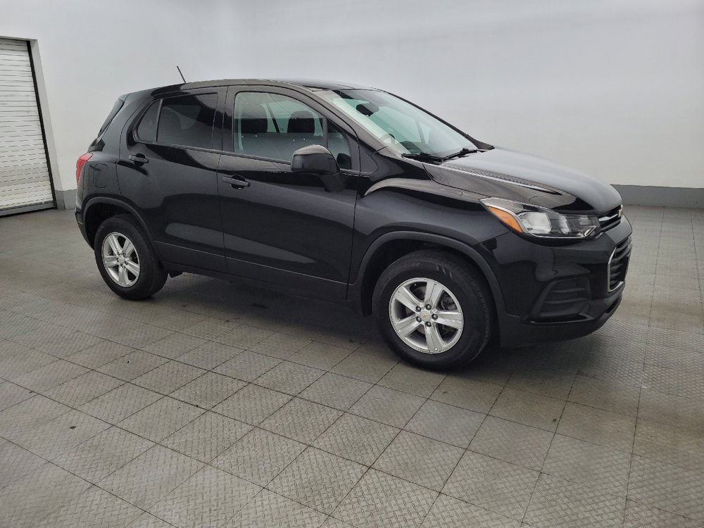 Used 2020 Chevrolet Trax LS w/ Tint and Cruise Package image 11