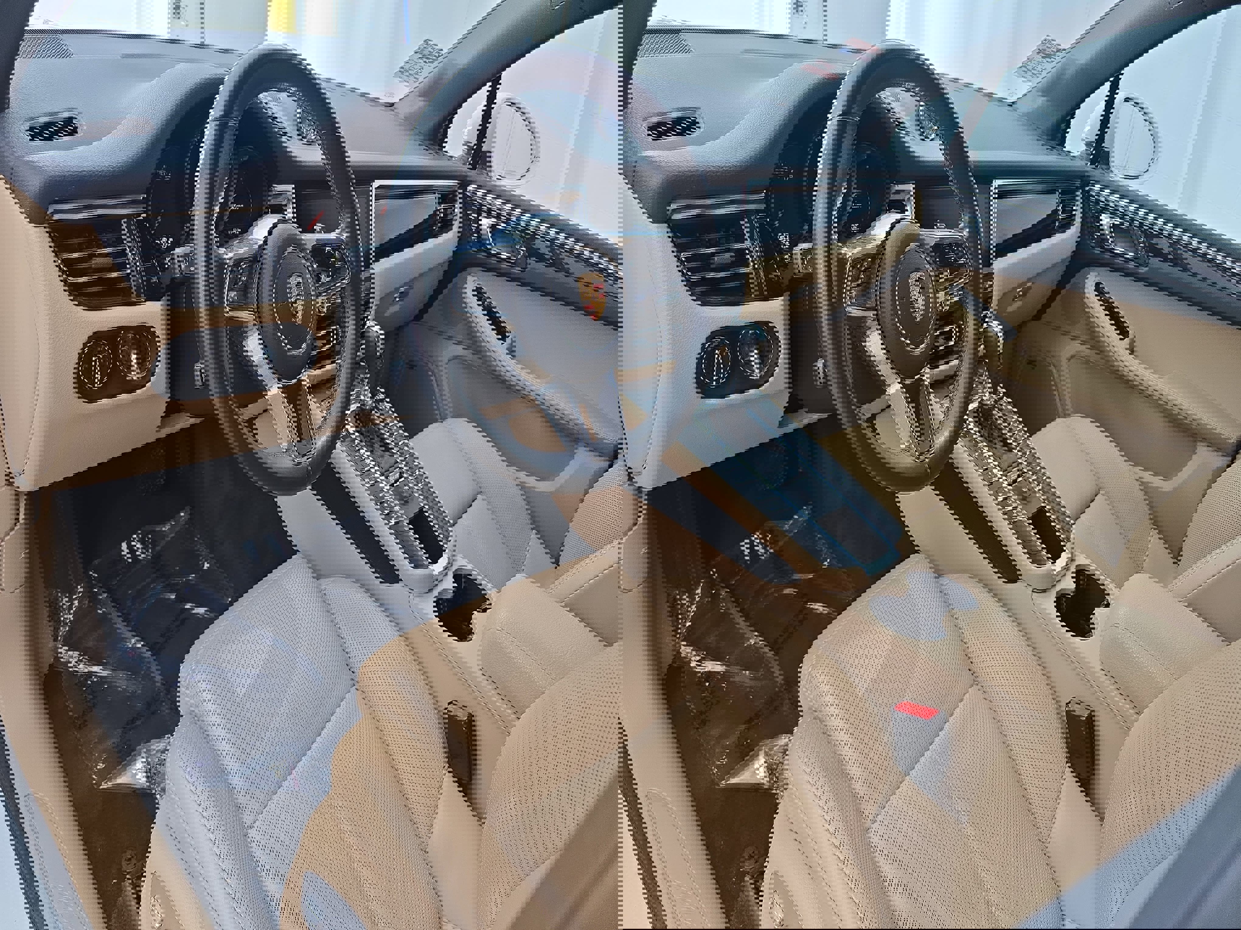 Used 2019 Porsche Macan image 16