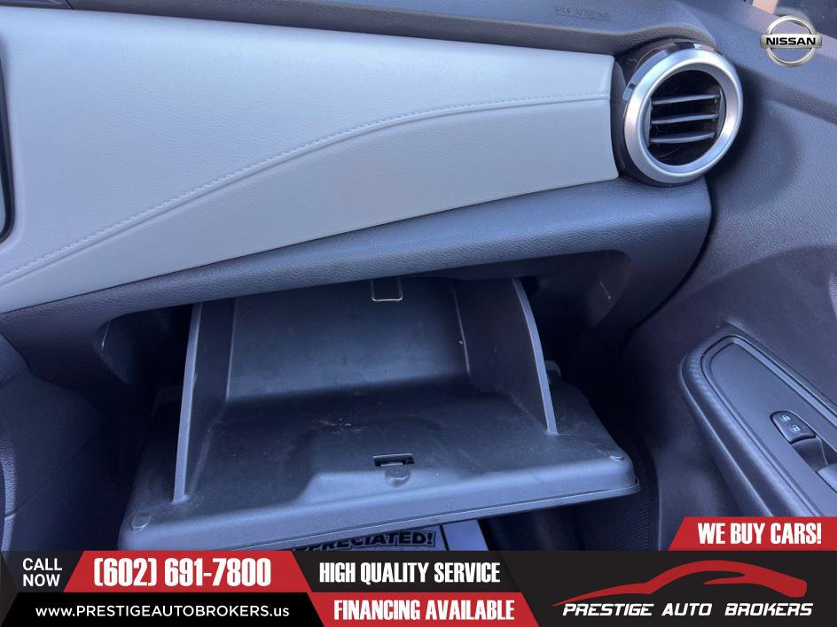 Used 2021 Nissan Versa SV image 36