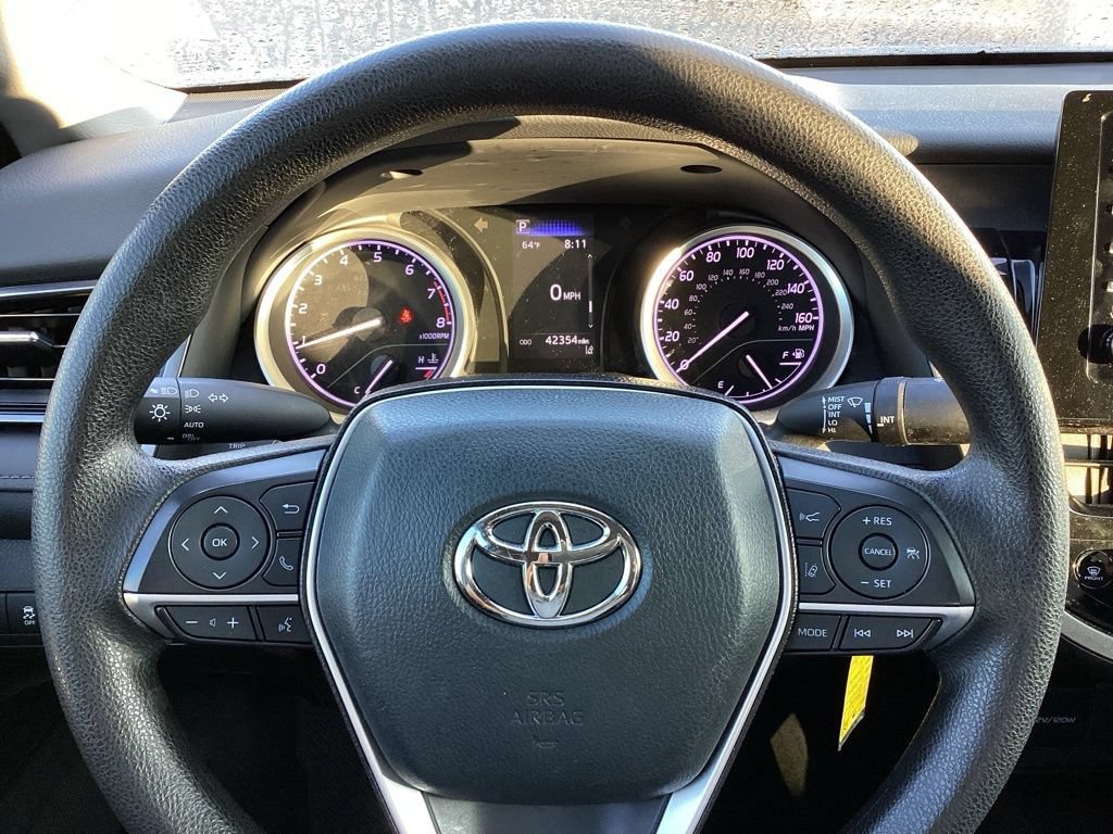 Used 2023 Toyota Camry LE FWD image 23