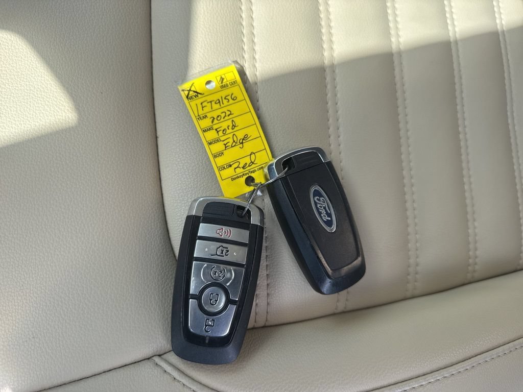 Used 2022 Ford Edge SEL w/ Convenience Package AWD/4WD image 31