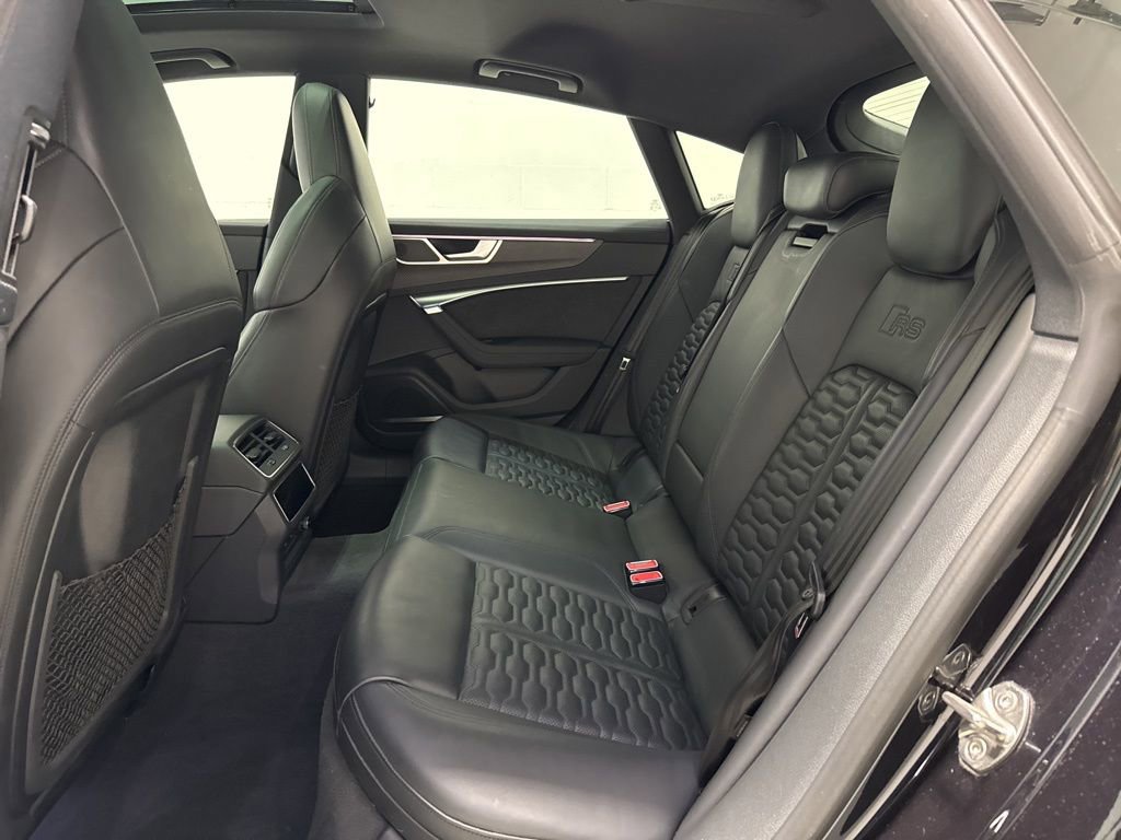 Used 2022 Audi RS 7 Sportback AWD/4WD image 38