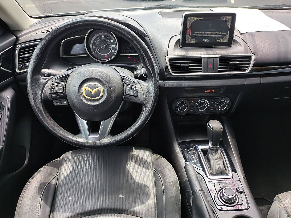 Used 2016 MAZDA MAZDA3 i Sport w/ Preferred Equipment Package FWD image 29