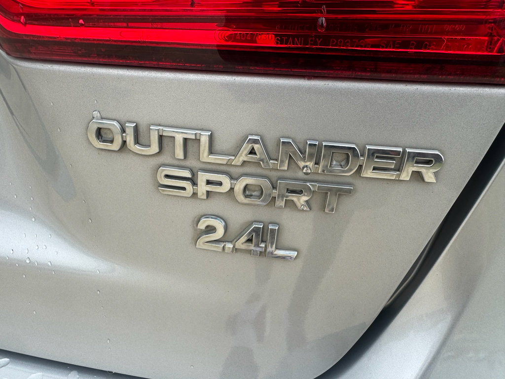 Used 2015 Mitsubishi Outlander Sport GT FWD image 16