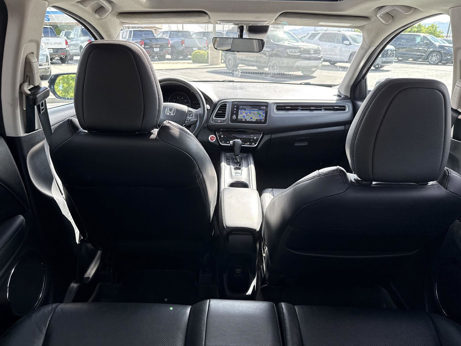 Used 2019 Honda HR-V Touring image 10