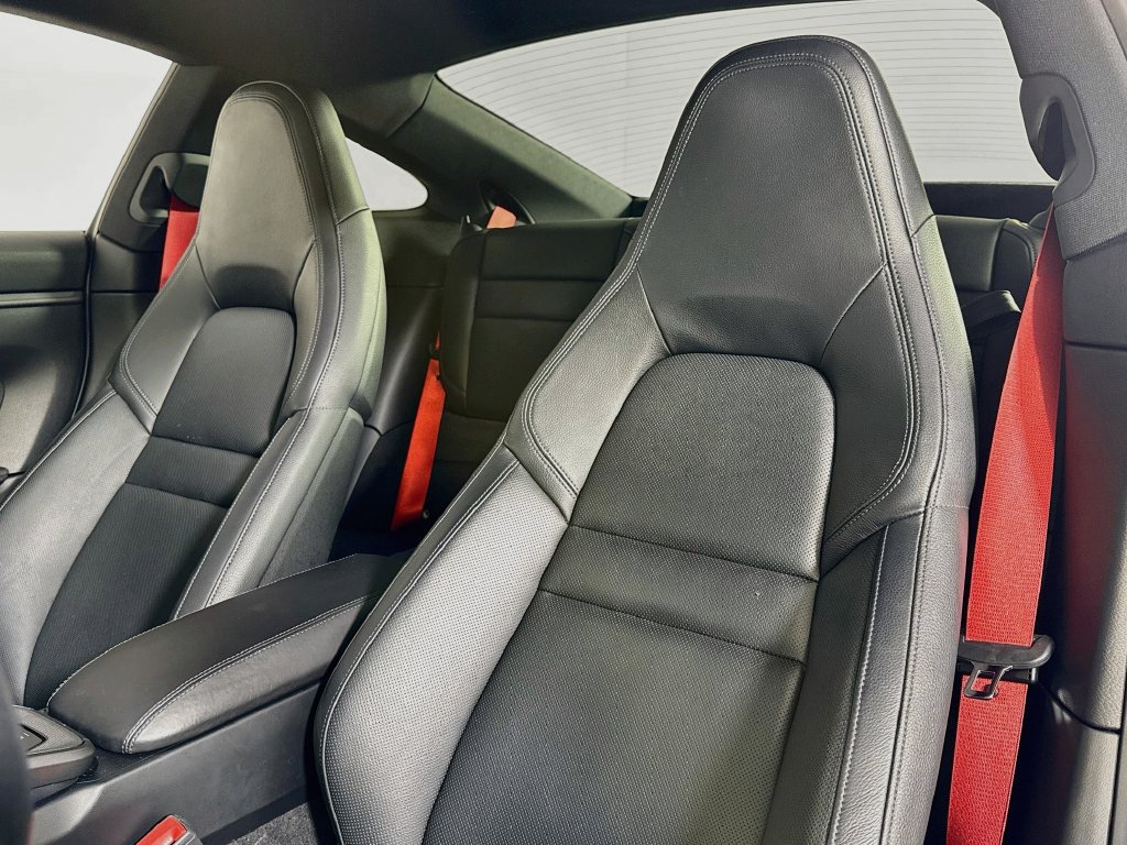 Certified 2021 Porsche 911 Carrera RWD image 5