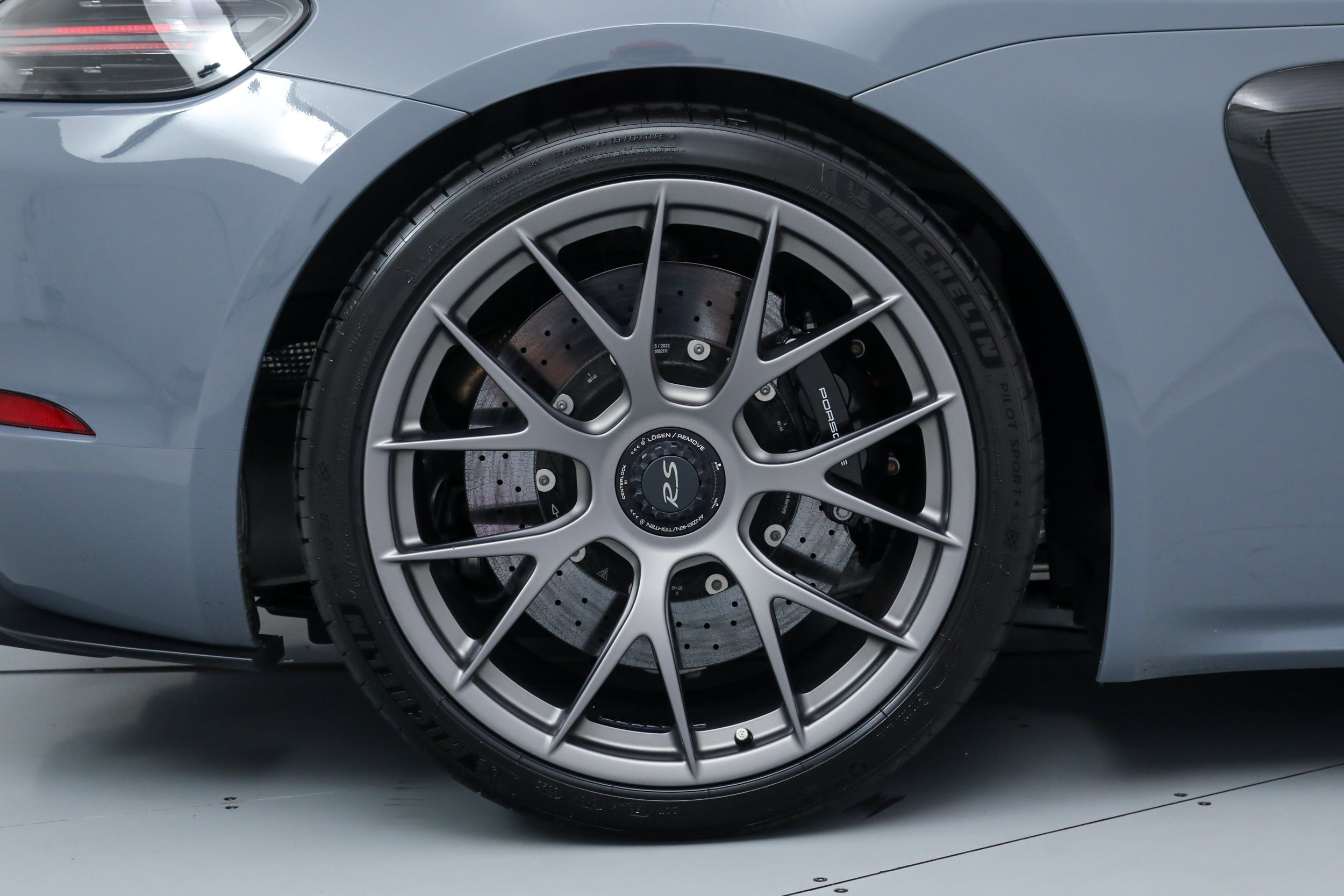 Used 2023 Porsche 718 Cayman GT4 RS RWD image 43