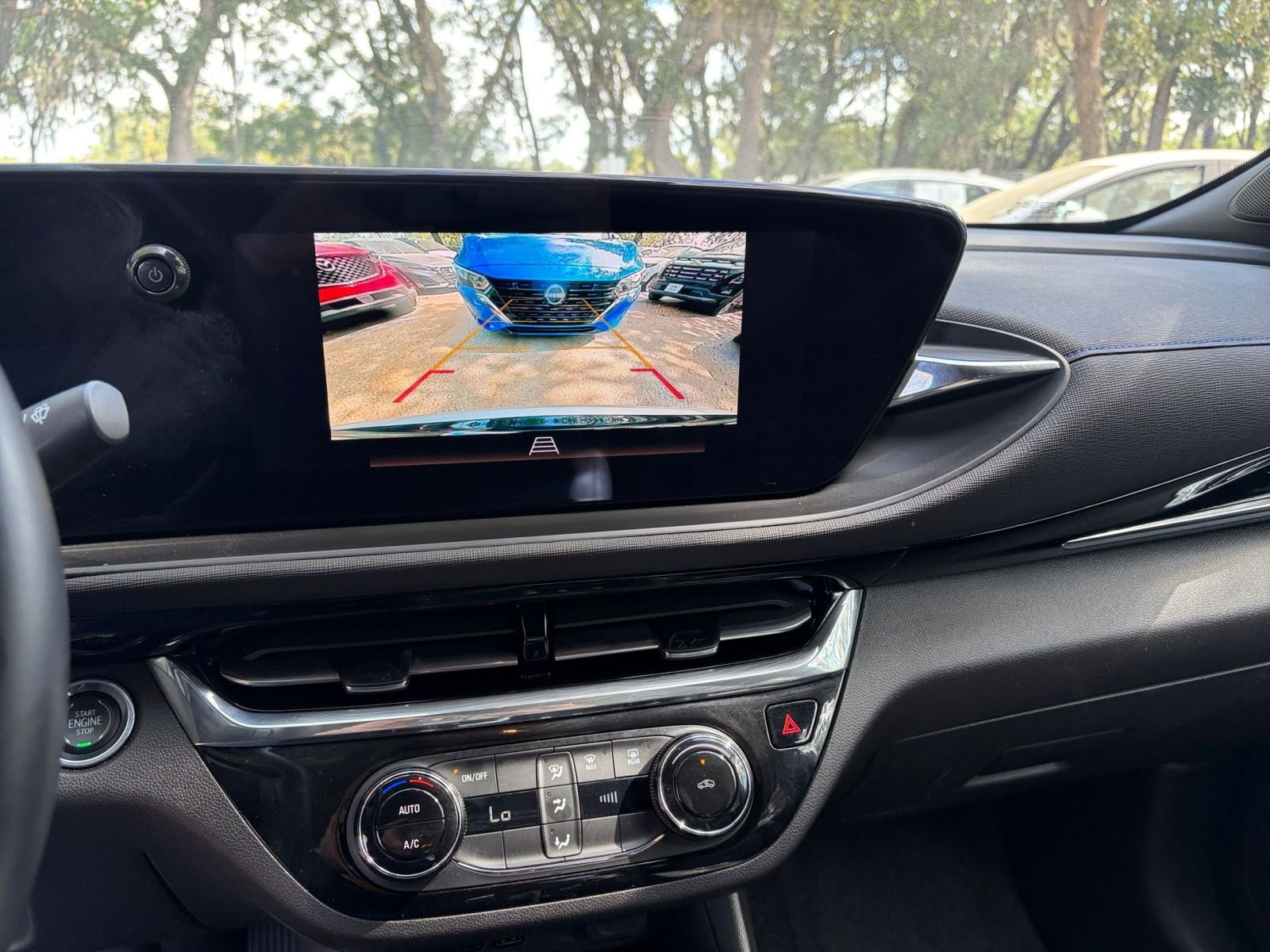 Used 2025 Buick Envista Sport Touring FWD image 29