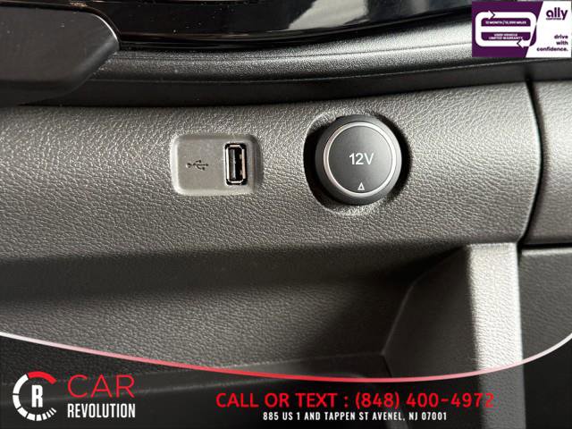 Used 2023 Ford Transit 350 XLT image 31