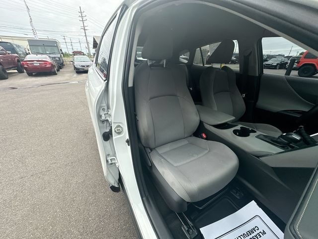 Used 2023 Toyota Venza LE AWD/4WD image 26