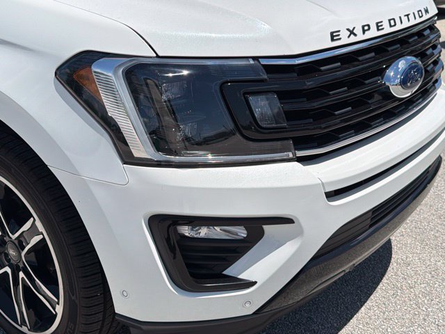 Used 2021 Ford Expedition Limited RWD image 9
