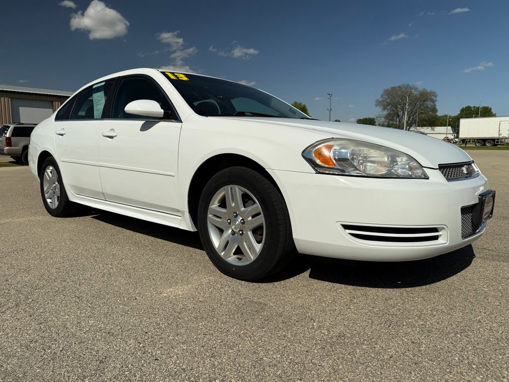 Used 2013 Chevrolet Impala LT w/ LT Sunroof Package FWD image 3