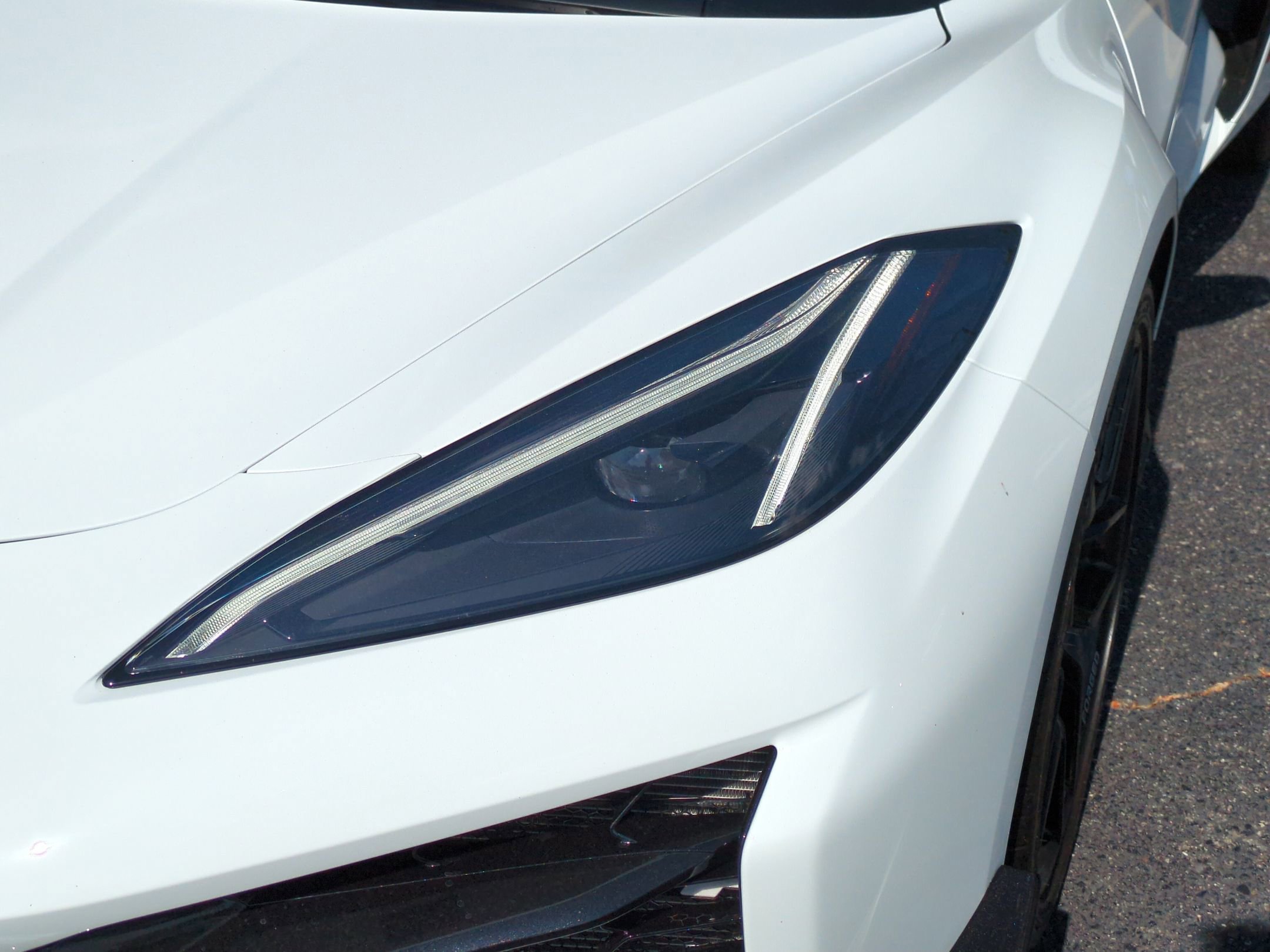 Used 2026 Chevrolet Corvette Z06 RWD image 6