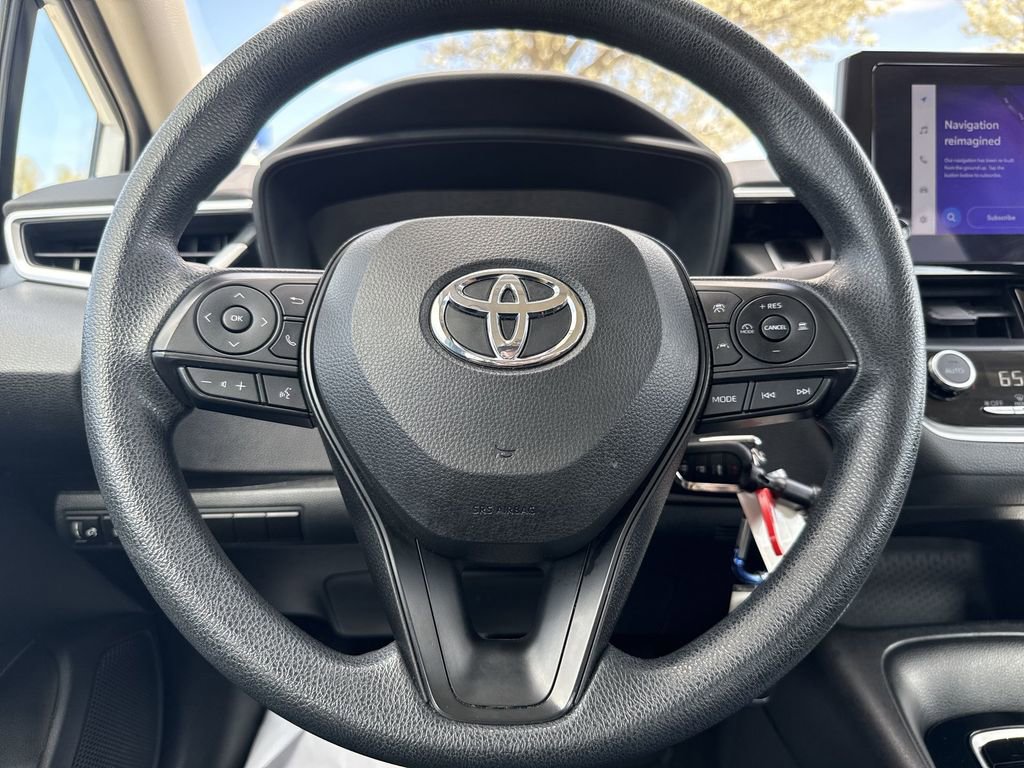 Used 2024 Toyota Corolla LE FWD image 11