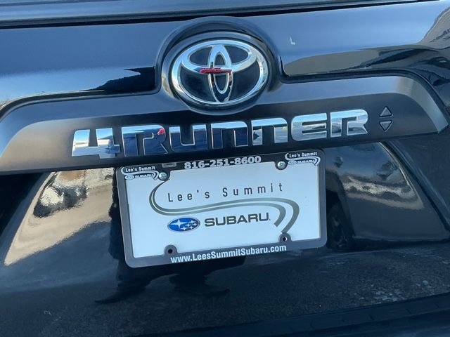 Used 2022 Toyota 4Runner TRD Off-Road image 4