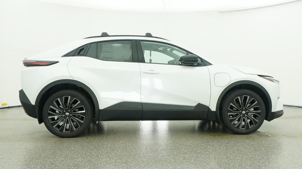 New 2026 Toyota C-HR AWD/4WD image 60